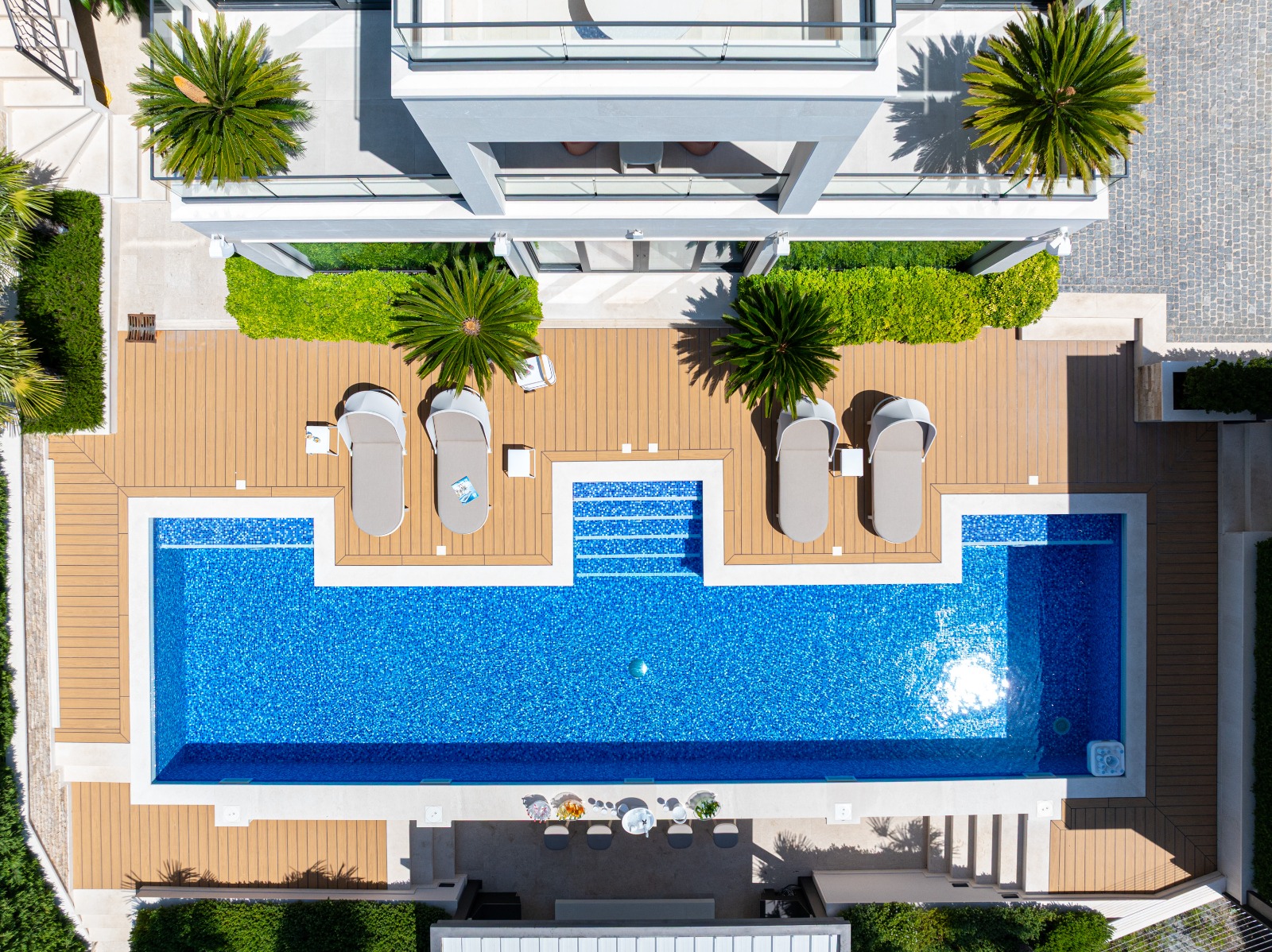 Exklusive Designervilla mit Panoramablick auf die Adria und Sveti Stefan