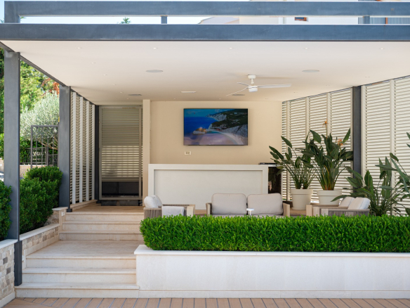 Exklusive Designervilla mit Panoramablick auf die Adria und Sveti Stefan