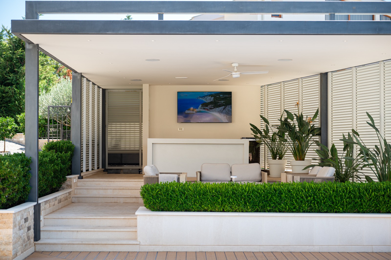 Exklusive Designervilla mit Panoramablick auf die Adria und Sveti Stefan