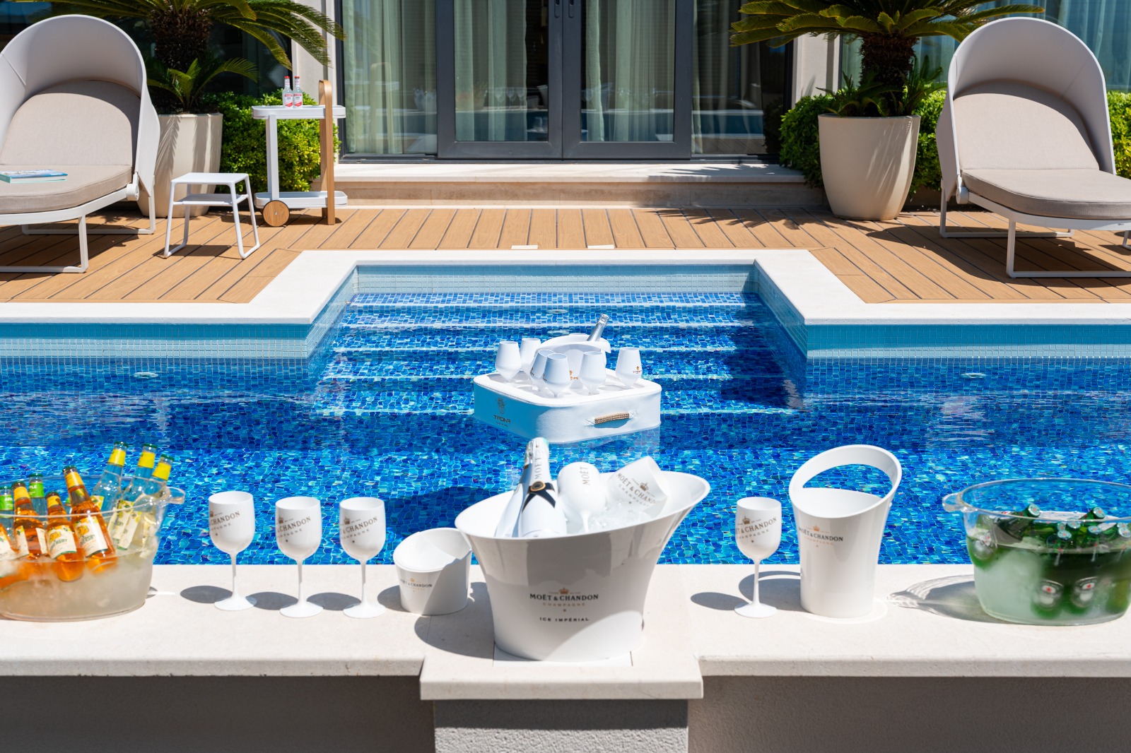 Exklusive Designervilla mit Panoramablick auf die Adria und Sveti Stefan