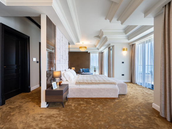 Exklusive Designervilla mit Panoramablick auf die Adria und Sveti Stefan
