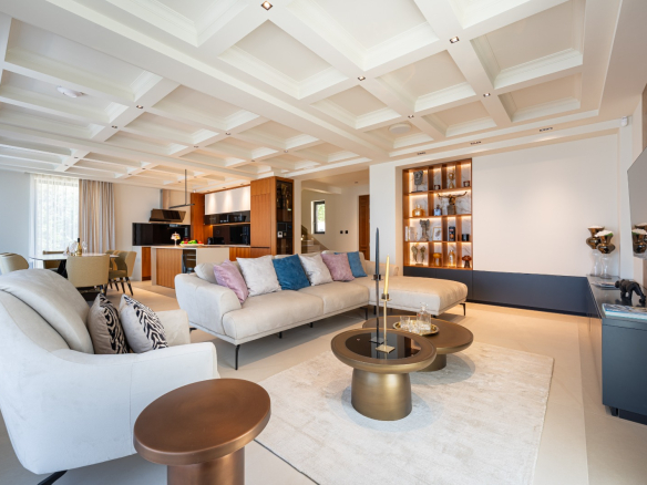 Exklusive Designervilla mit Panoramablick auf die Adria und Sveti Stefan