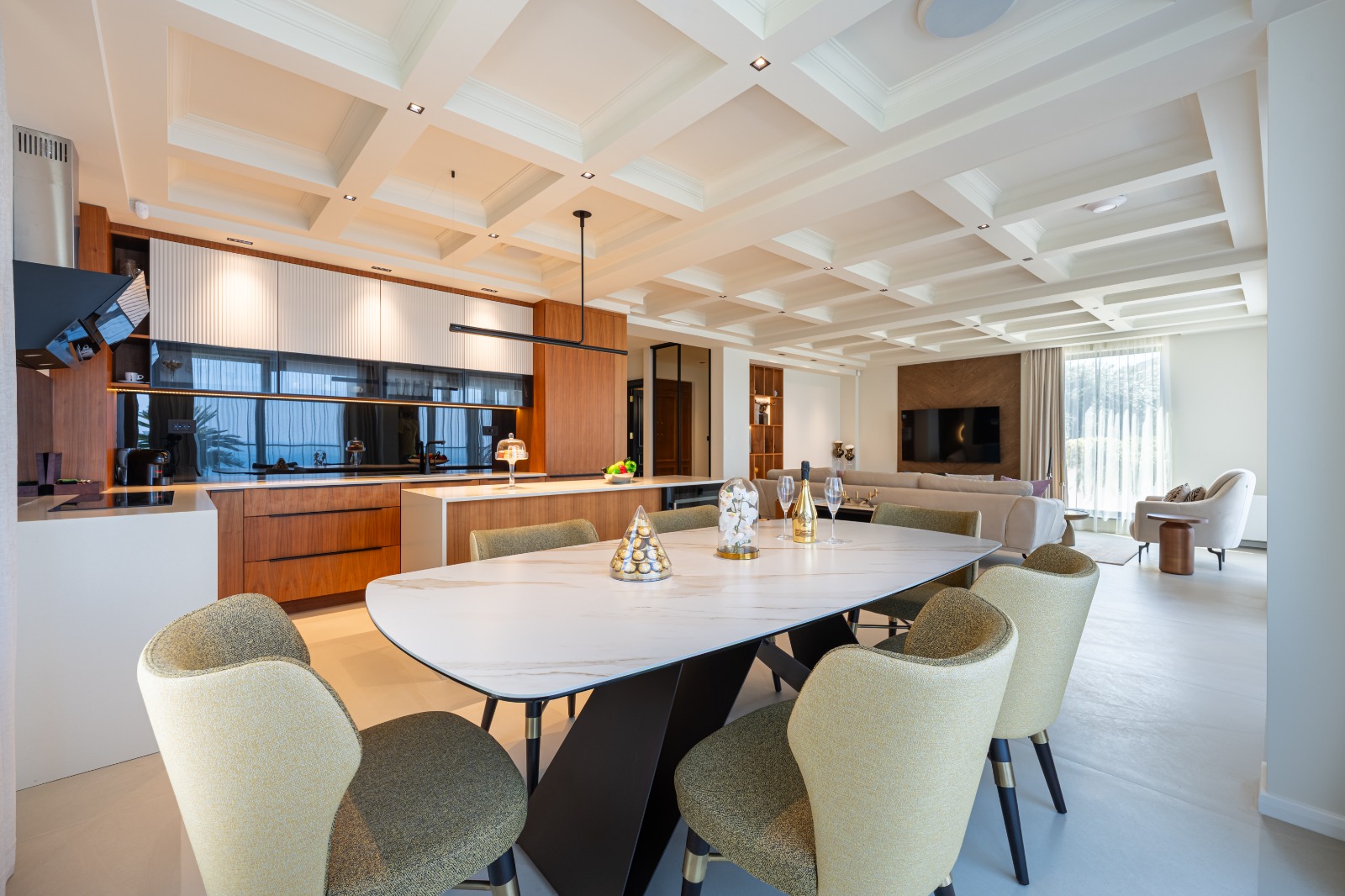 Exklusive Designervilla mit Panoramablick auf die Adria und Sveti Stefan